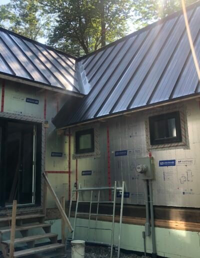 Residential roofing project
